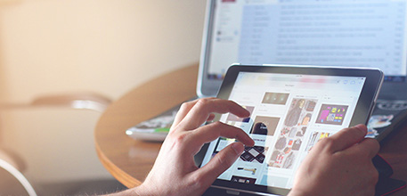 ipad-tablet-technology-touch