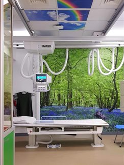 Dementia-friendly x-ray