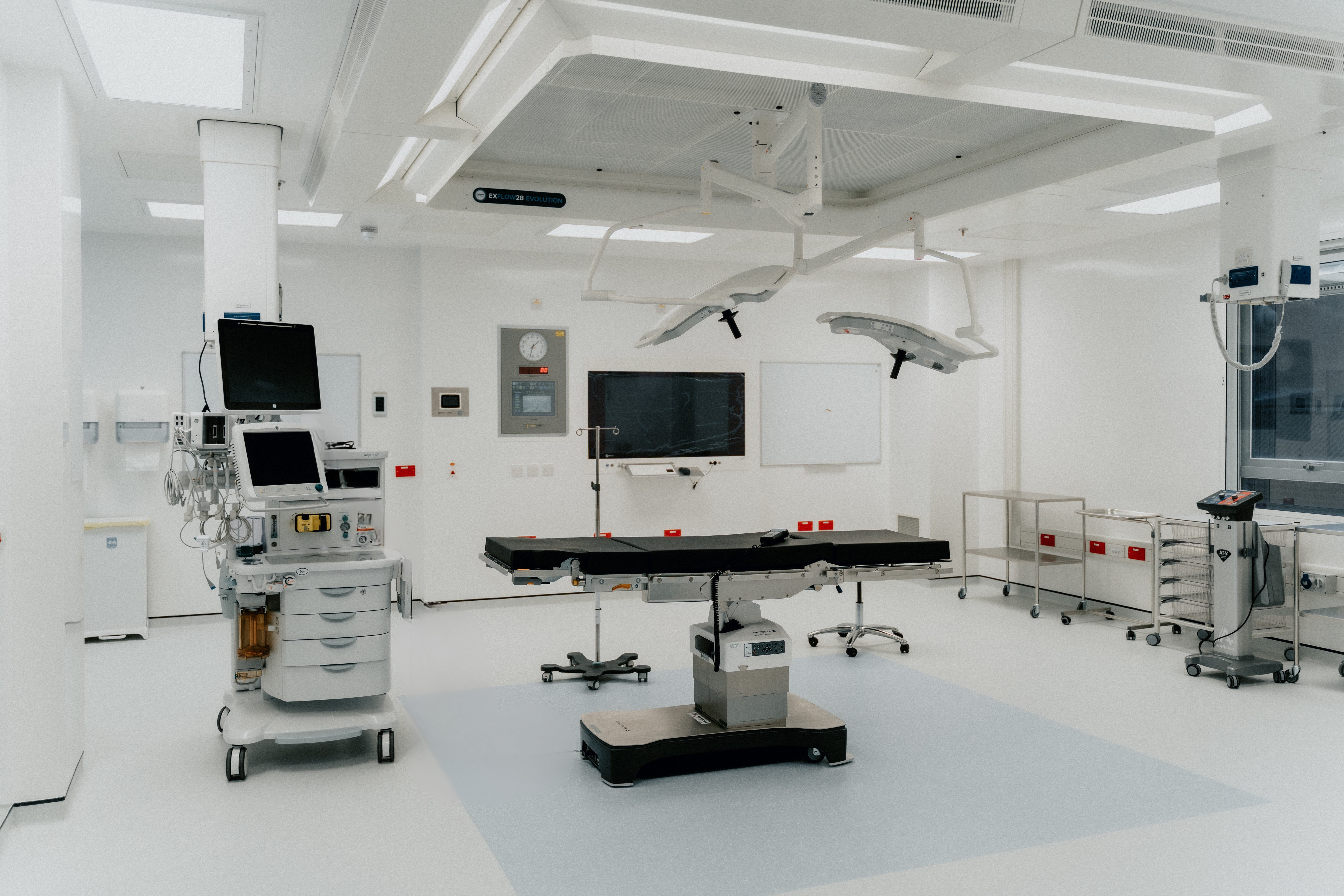 Hampshire Orthopaedic Centre theatre