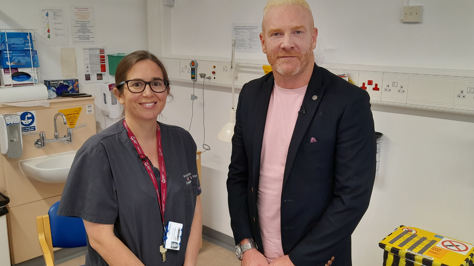 Dr Chrissie Jones, Southampton study lead and Olympic sprinter Iwan Thomas