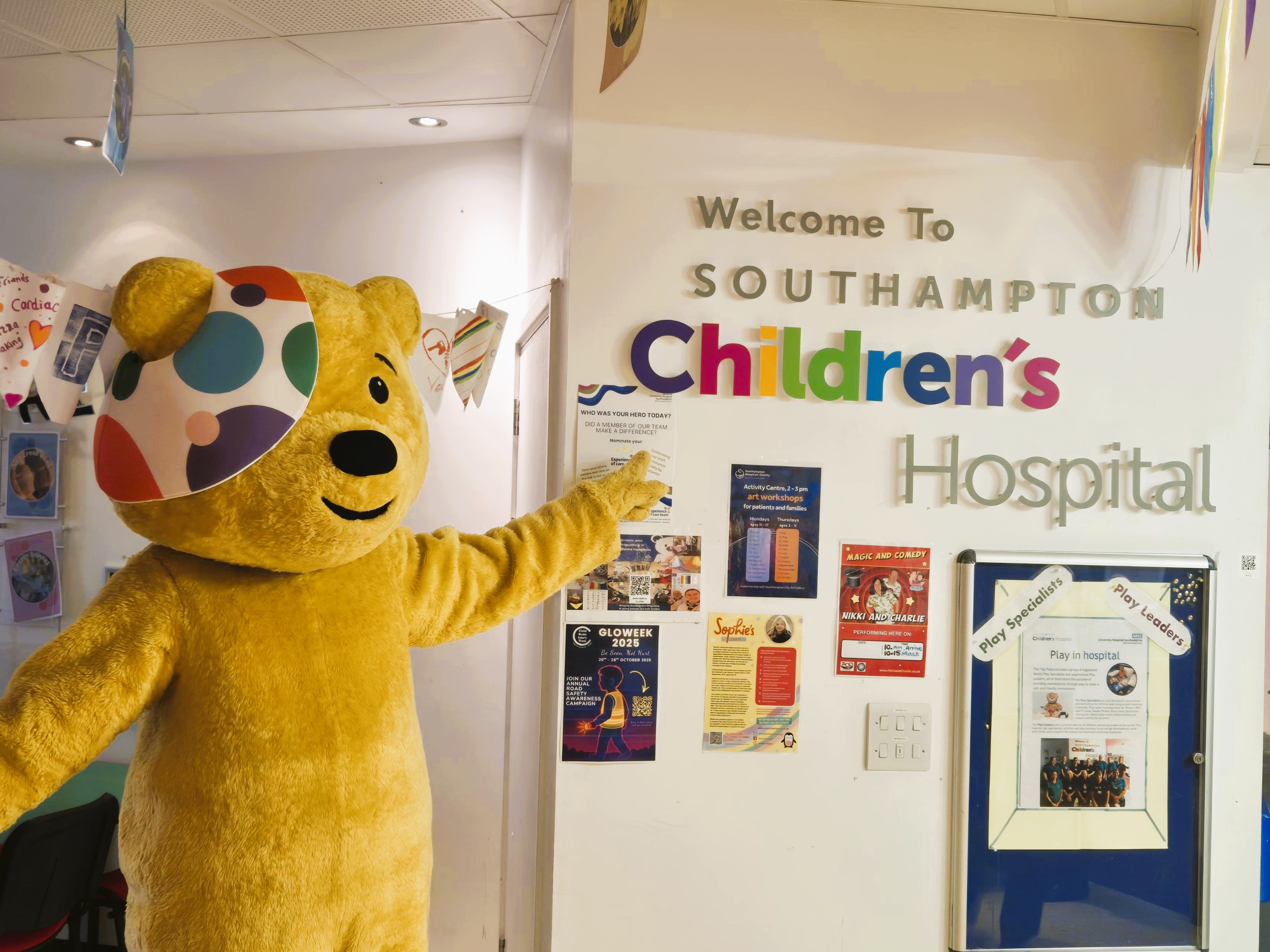 Pudsey Bear visits Southampton Children's Hospital