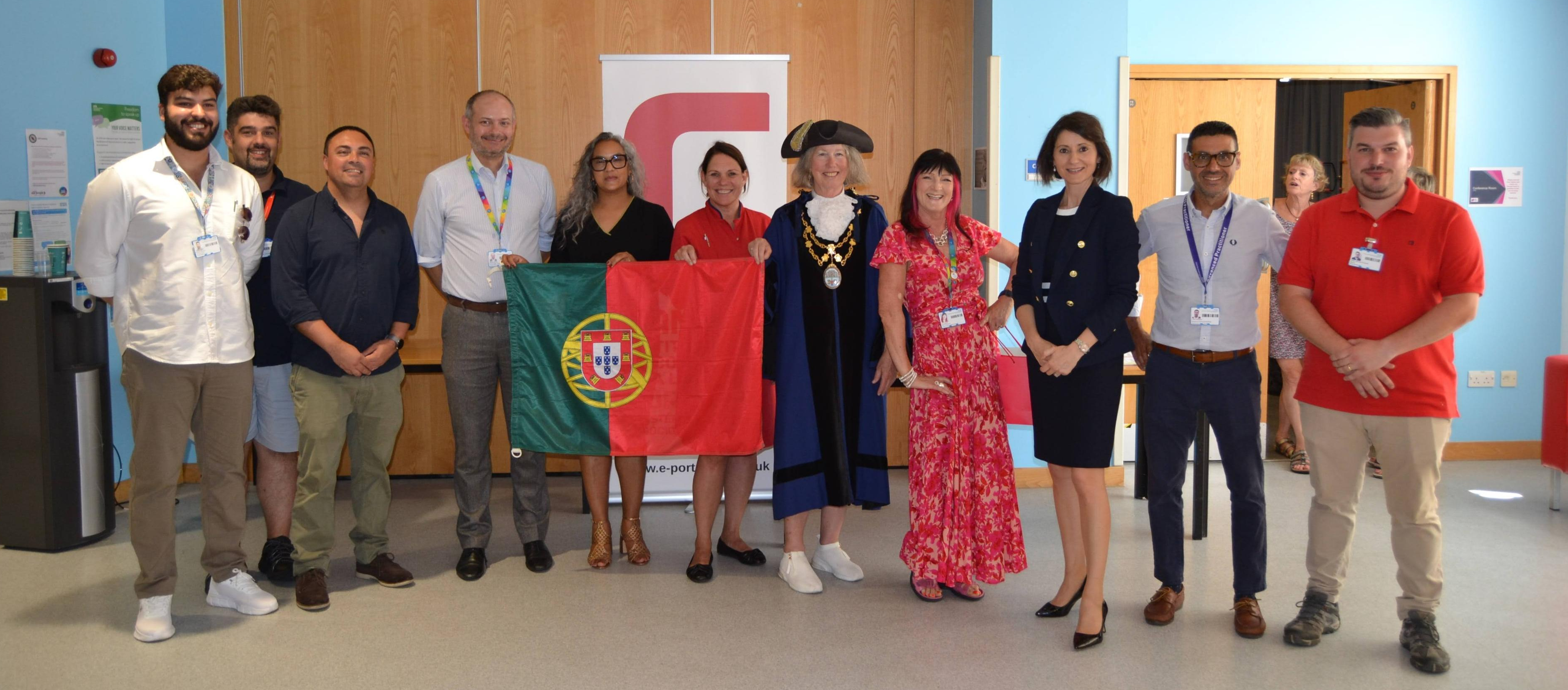 UHS staff with Councillor Kat Barbour and Ana e Brito Maneira