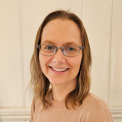  Tessa Greenhalgh