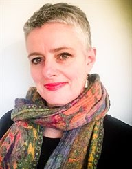 Dr Luise Marino