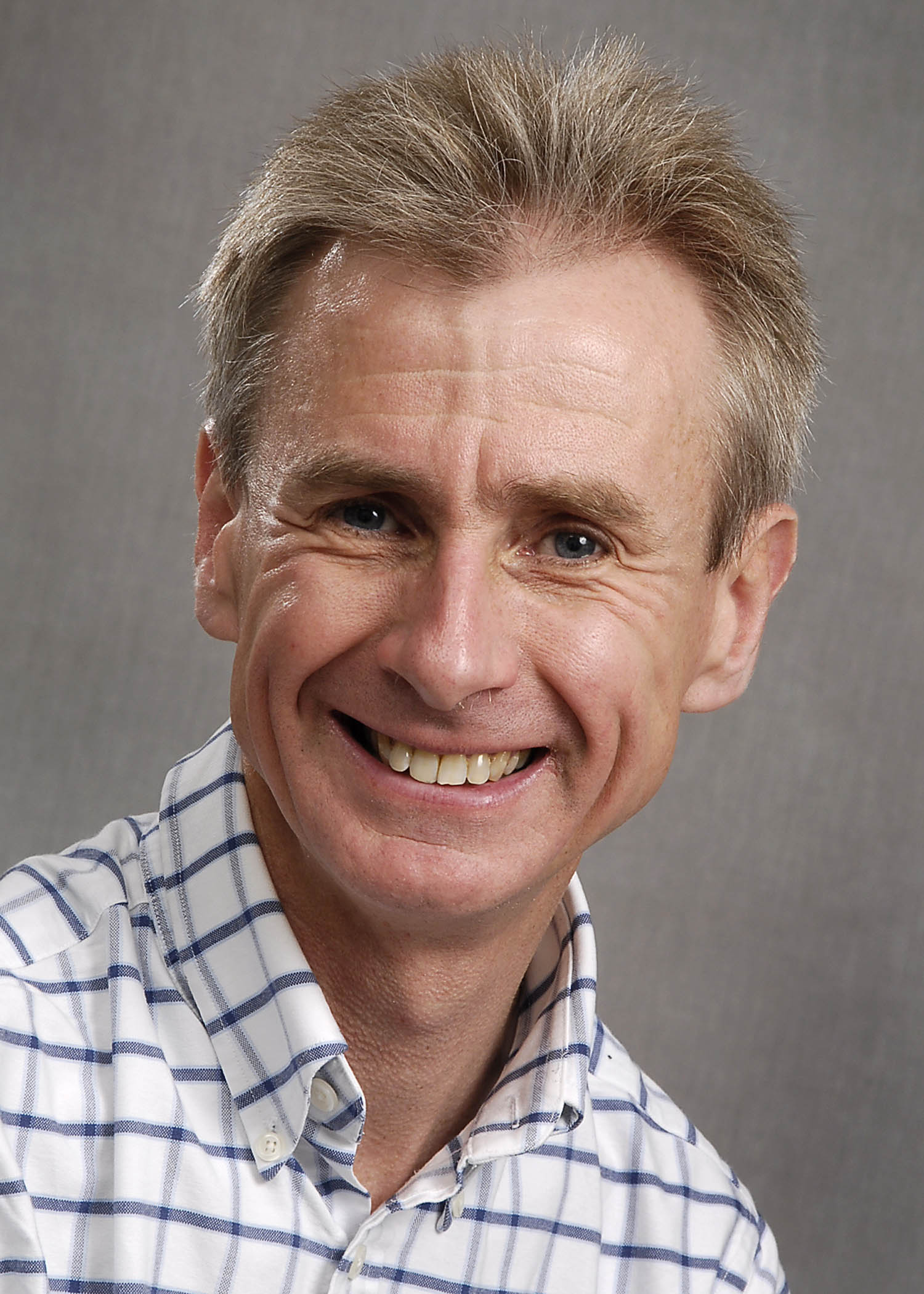 Dr Tom Pierceprofile