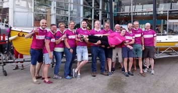 row team
