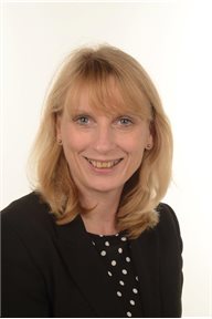 ED_01_Paula Head_Chief Executive