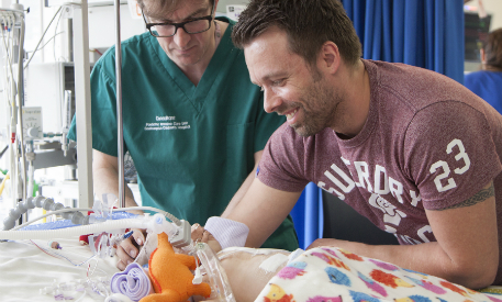 PICU - Dr Iain Macintosh and parent