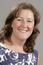 Dr Nikki Davis